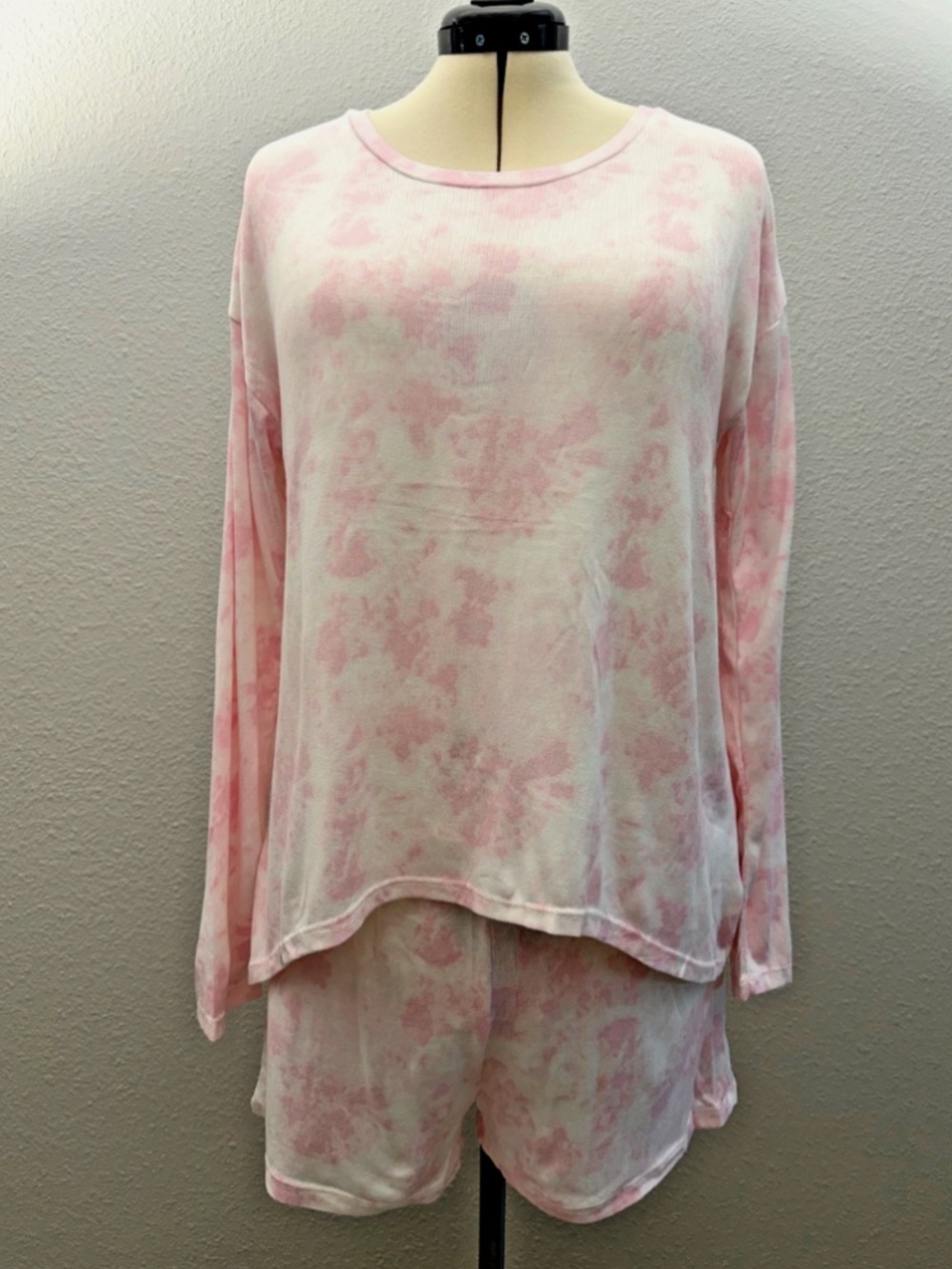 Women’s Pink Tie-Dye Pajama Set KIKIT NWT ⭐